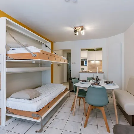 Апартаменты Huswell - Cosy Close To The Beach Остенде